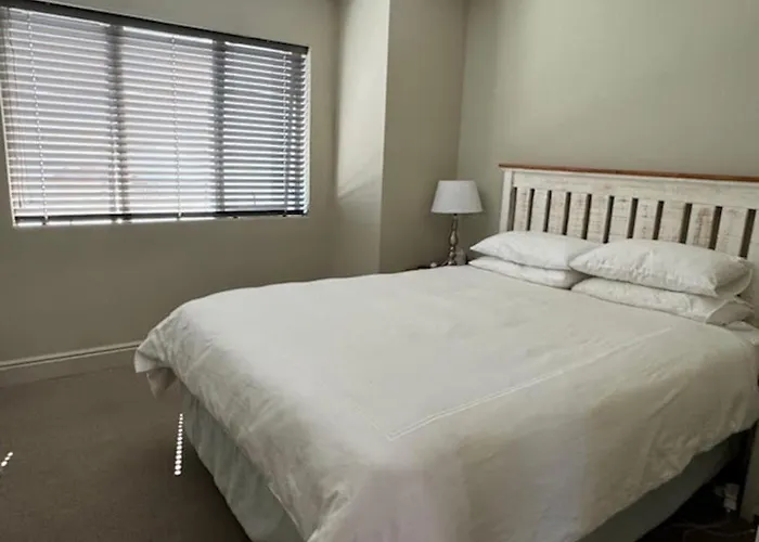 Luxury Townhouse In Stellenbosch Central